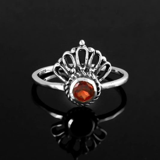 Crown Garnet Ring - Zirak Silver