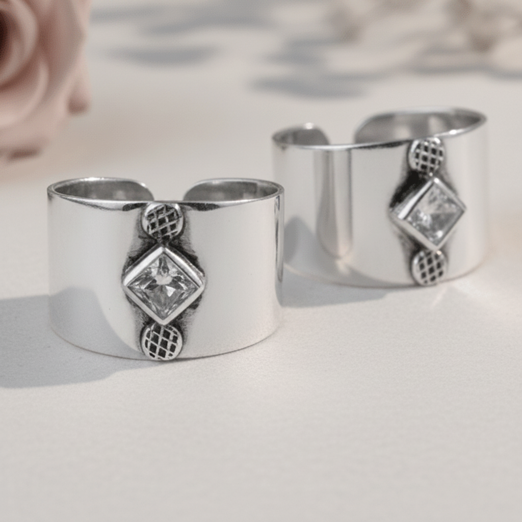 Diya Clear Wide Toe Rings - Zirak Silver