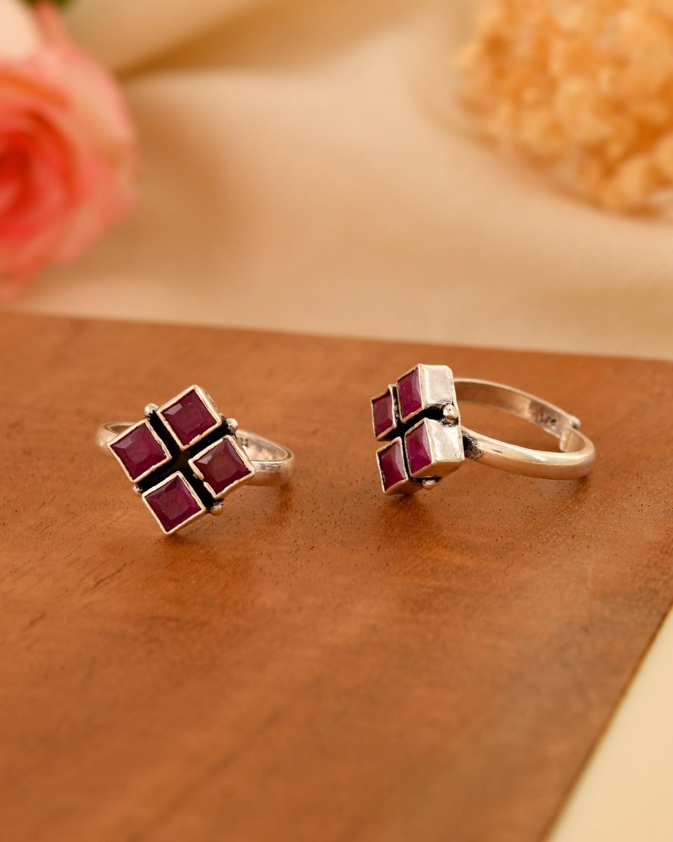 Diya Geometric Red Stone Toe Rings - Zirak Silver