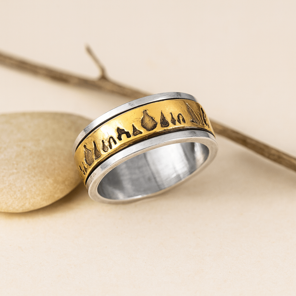 Engraved Gold Band Spinner Ring - Zirak Silver