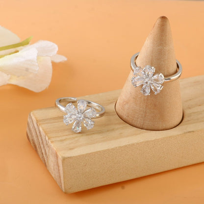 Floral Sparkle Silver Toe Ring | 925 Sterling Silver Adjustable Flower Crystal Toe Ring for Women - Zirak Silver