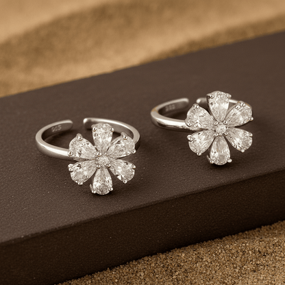 Floral Sparkle Silver Toe Ring | 925 Sterling Silver Adjustable Flower Crystal Toe Ring for Women - Zirak Silver