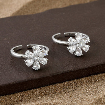 Floral Sparkle Silver Toe Ring | 925 Sterling Silver Adjustable Flower Crystal Toe Ring for Women - Zirak Silver