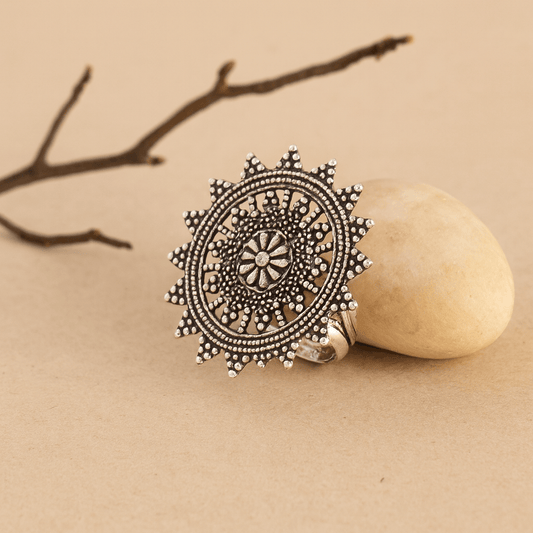 Floral Sunburst Garnet Ring - Zirak Silver