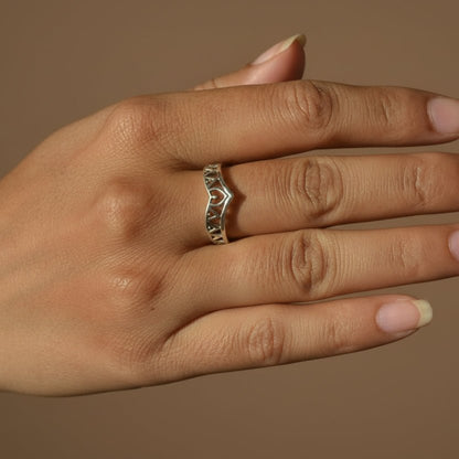 Geometric Tribal Heart Silver Ring - Zirak Silver