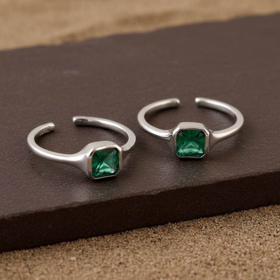 Green Square Stone Silver Toe Ring | 925 Sterling Silver Adjustable Toe Ring for Women - Zirak Silver