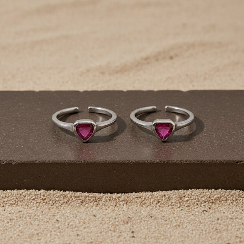 Gulabi Trikon Toe Ring - Zirak Silver