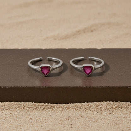 Gulabi Trikon Toe Ring - Zirak Silver