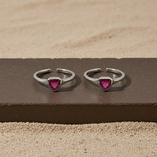 Gulabi Trikon Toe Ring - Zirak Silver