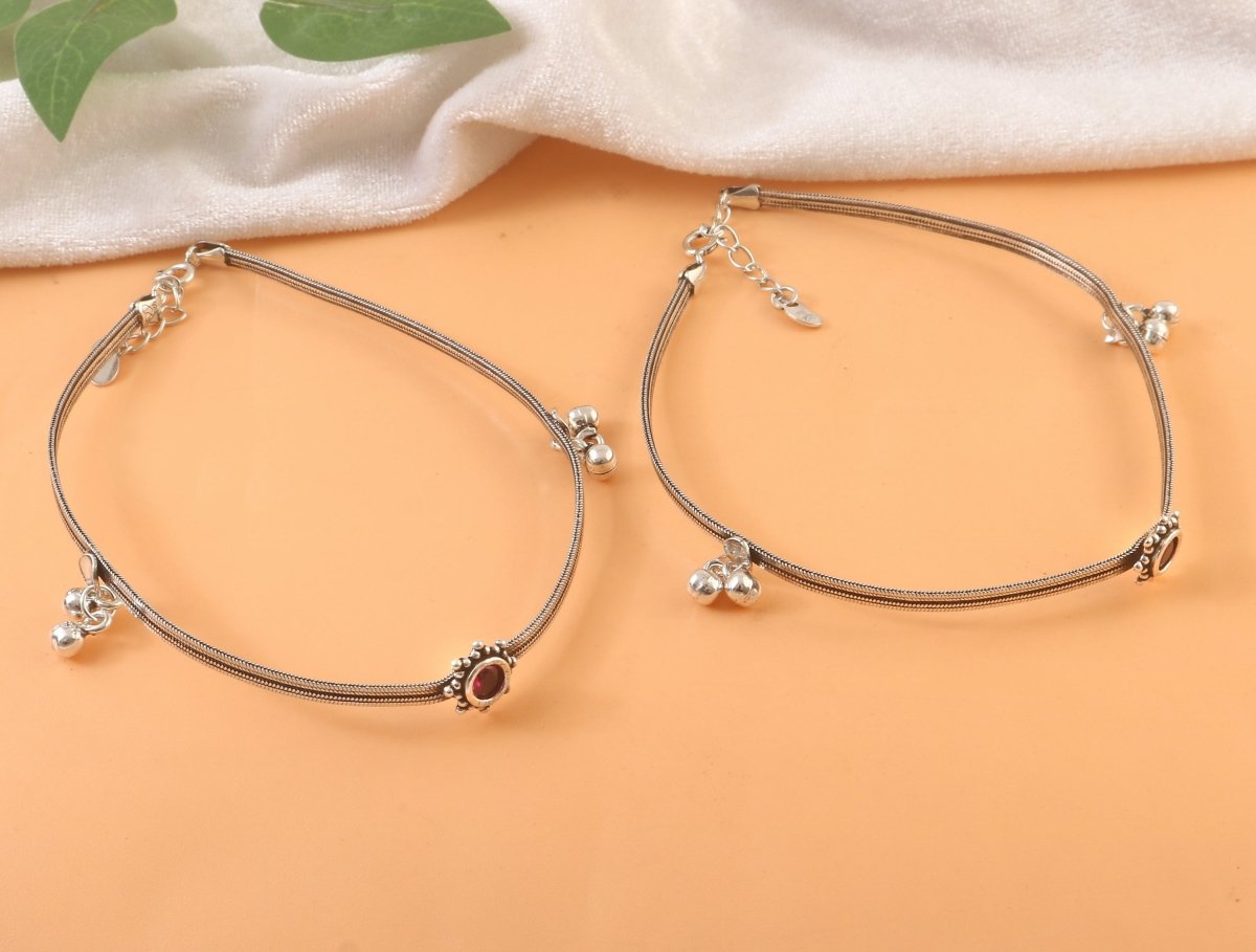 Handmade 925 Sterling Silver Anklet with Red Stone & Ghungroo Charms – Traditional Oxidized Payal - Zirak Silver