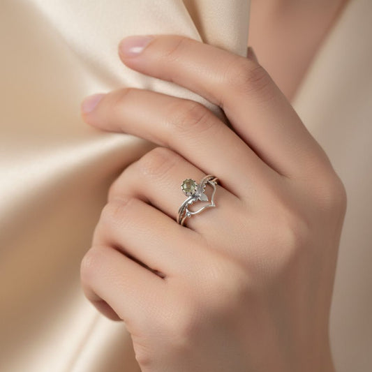 Heart - Crest Labradorite Ring - Zirak Silver