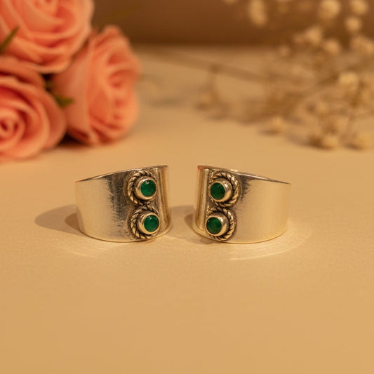 Jaya Green Wide Toe Rings - Zirak Silver