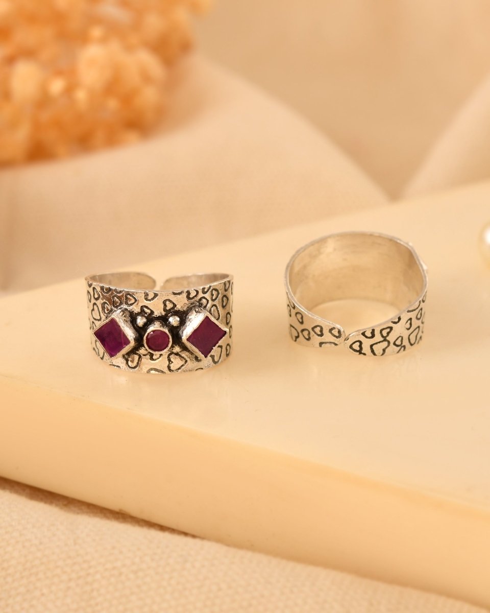 Kiara Wide Band Pink Stone Toe Rings - Zirak Silver