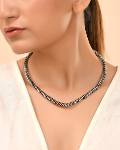 Kriti Oxidized Rope hasli - Zirak Silver