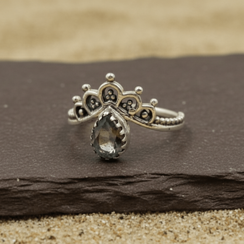 Labradorite Crown Silver Ring - Zirak Silver