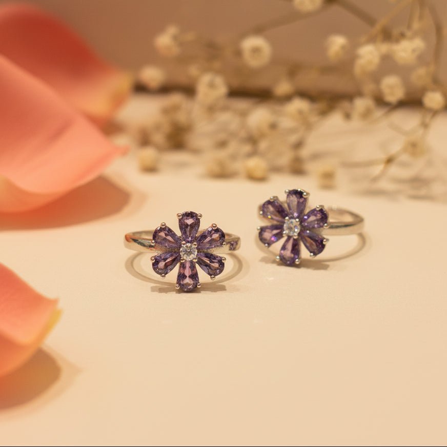 Lavanya Pushp Toe Ring - Zirak Silver