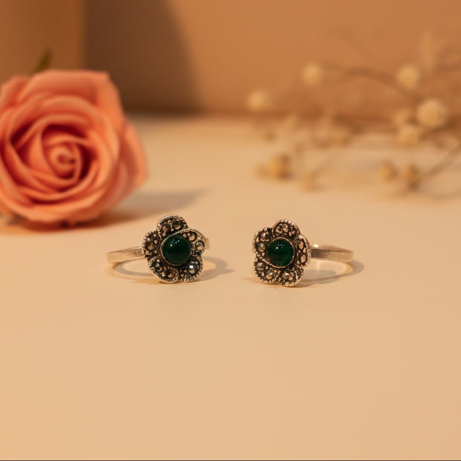 Meher Pushp Toe Ring - Zirak Silver