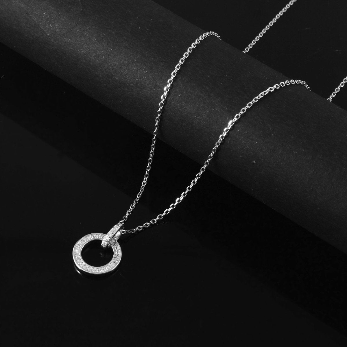 Minimalist Halo Circle Pendant Necklace - Zirak Silver