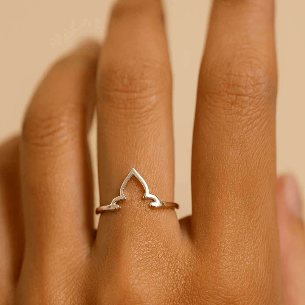 Minimalist Silver Lotus Petal Ring - Zirak Silver