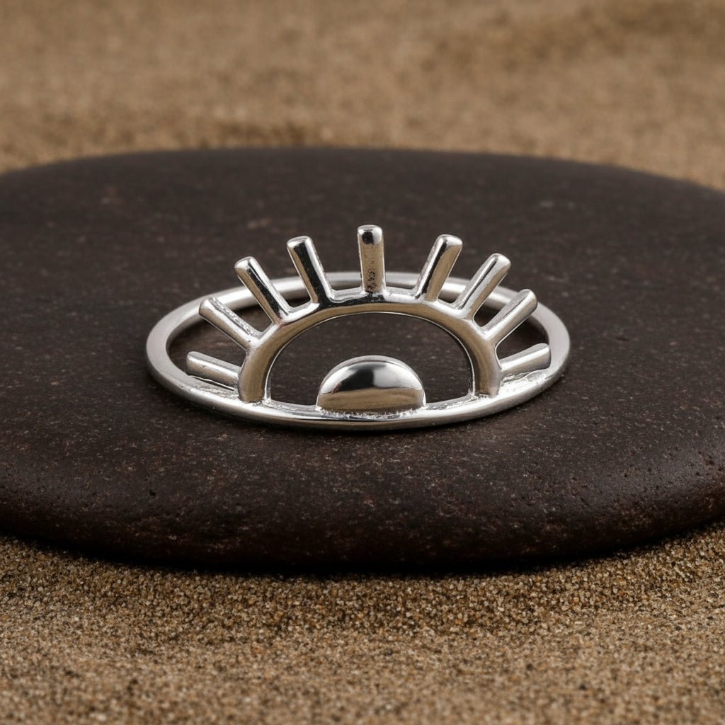 Minimalist Sunrise Silver Ring - Zirak Silver