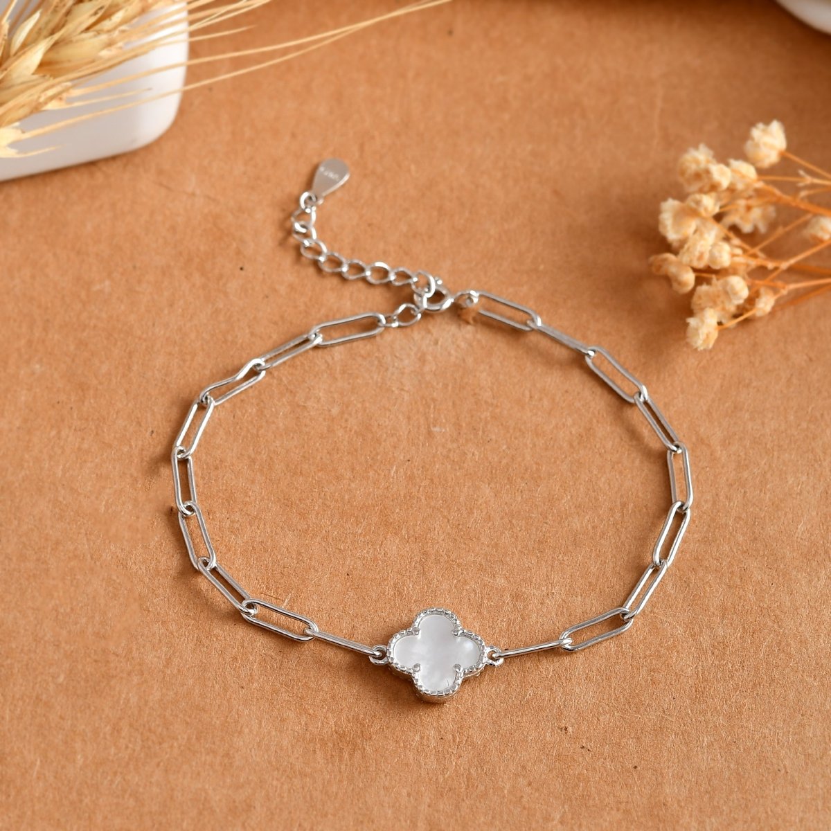 Mother - of - Pearl Clover Paperclip Bracelet in 925 Sterling Silver – Adjustable Chain - Zirak Silver