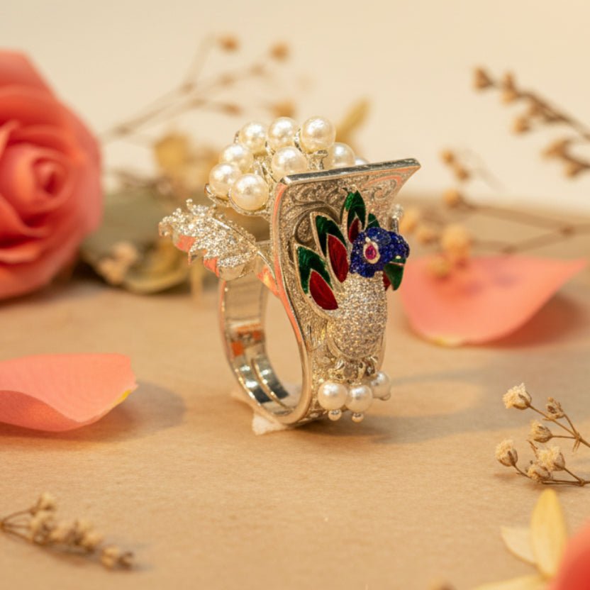 Moti Filigree Peacock Ring - Zirak Silver