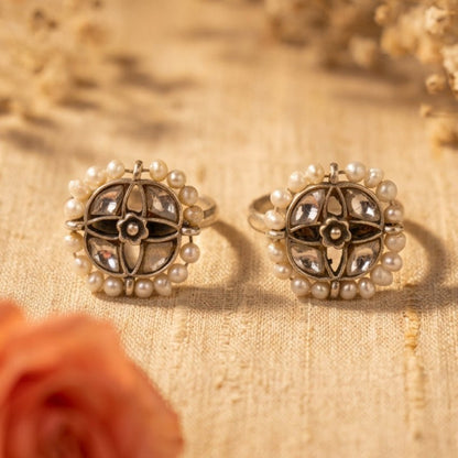 Moti Noor Toe Ring - Zirak Silver