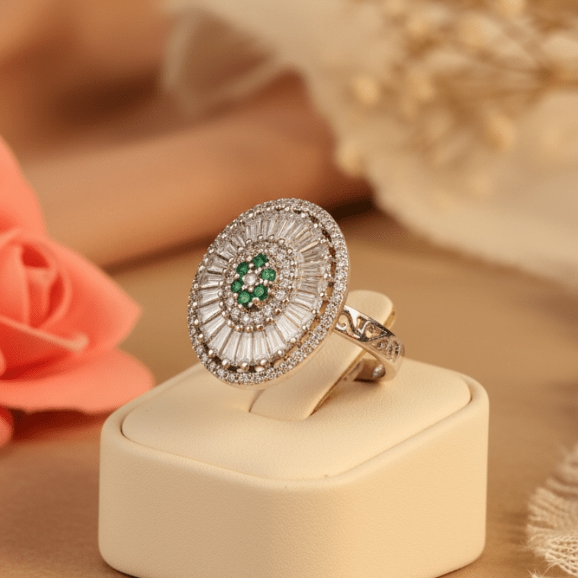 Nazarika Emerald Ring - Zirak Silver