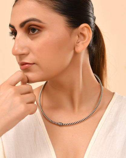 Nia Minimalist Rope hasli - Zirak Silver