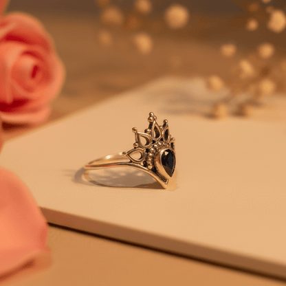 Nisha Black Teardrop Crown Ring - Zirak Silver