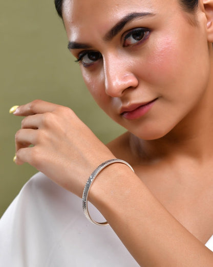 Noori Cuff – 99.99 Silver Sparkling Fish Scale Cuff Bracelet - Zirak Silver