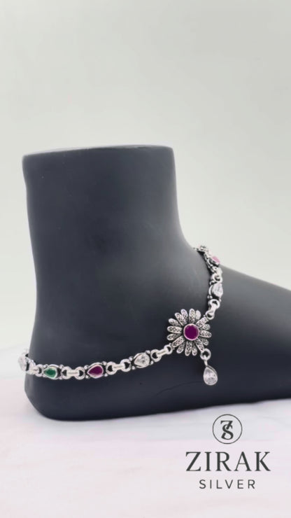 Ruby Green Floral Sunburst Anklet