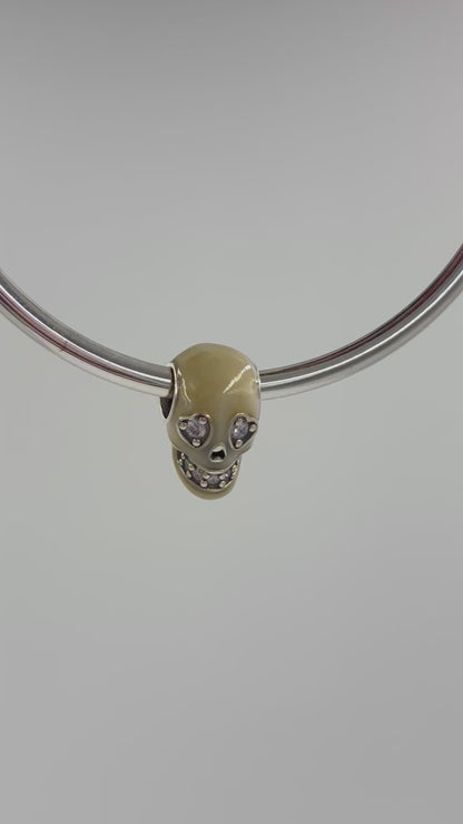 925 Sterling Silver Skull Bead Charm with Heart Eyes & Crystal Smile – Ivory Enamel Finish