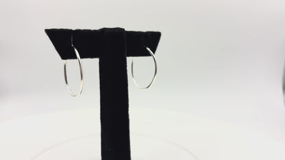 Inaaya Hoops – Ultra-Light 925 Silver Minimal Hoop Earrings