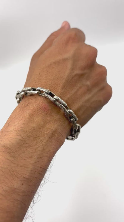 Shahzaad Bracelet – Oxidised 925 Silver Turkish Satin Carved Link Bracelet