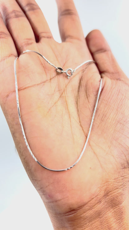 Sleek Box Silver Chain – Lightweight 925 Sterling Chain Necklace