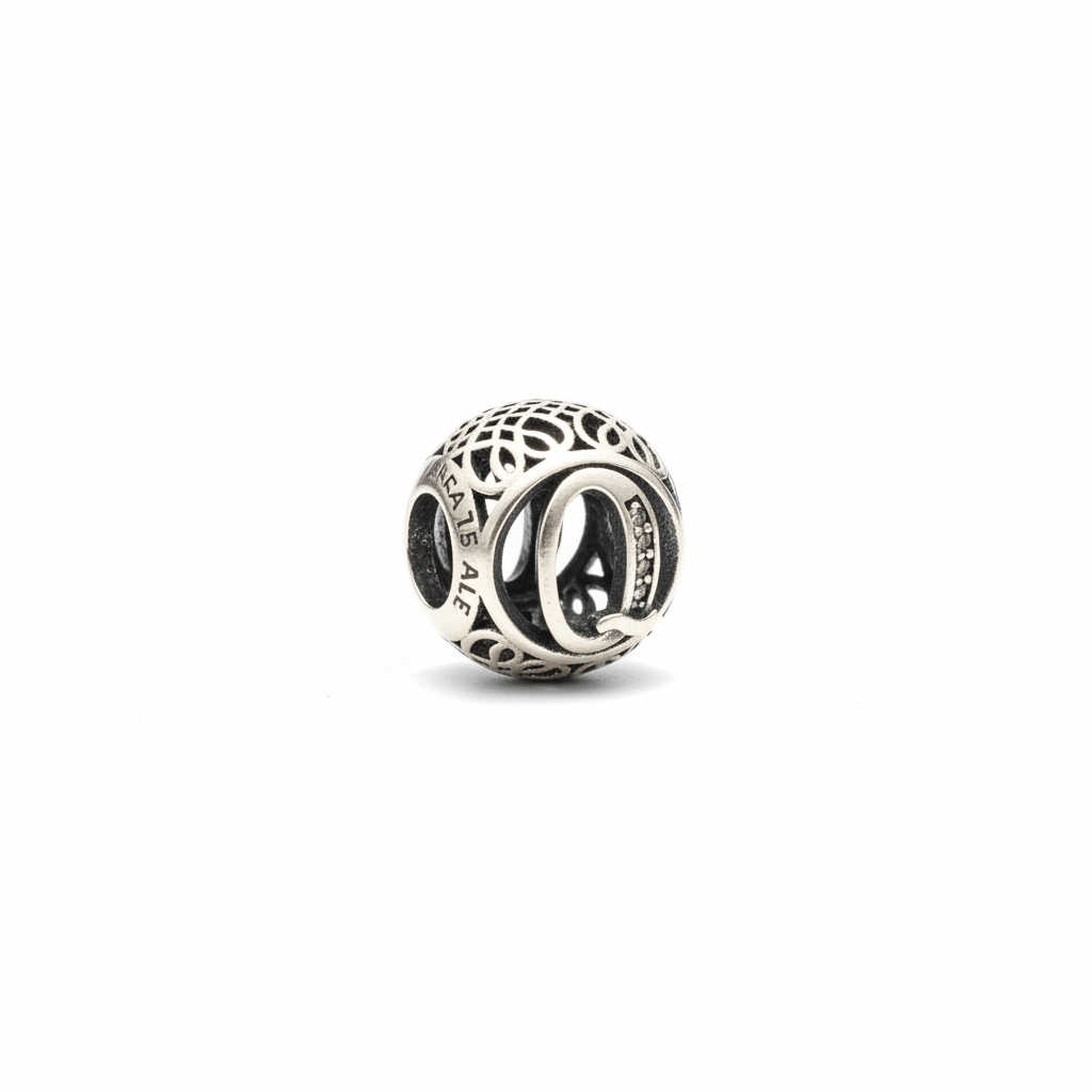 Qira Letter Q Charm - Zirak Silver