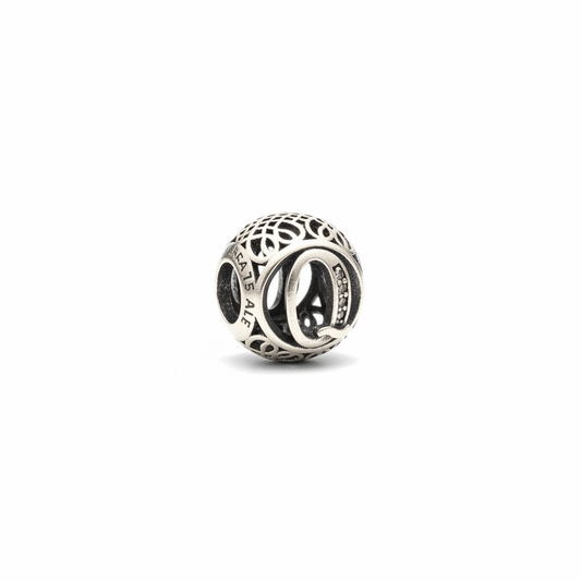 Qira Letter Q Charm - Zirak Silver