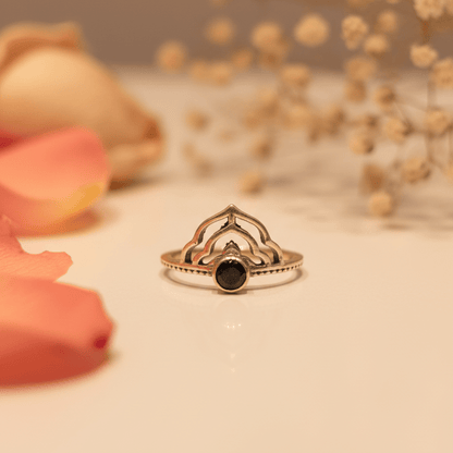 Rani Black Stone Crown Ring - Zirak Silver