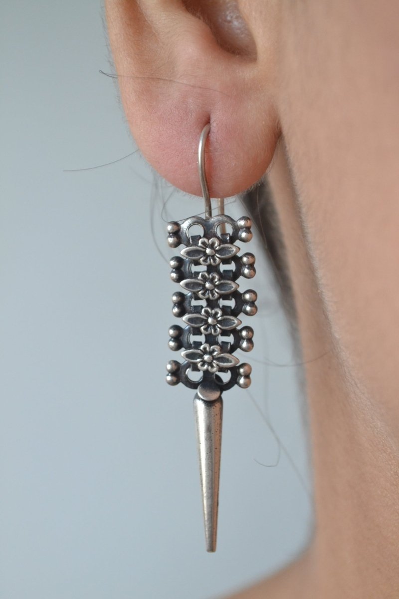 Rectangular Floral 925 Silver Earrings - Zirak Silver