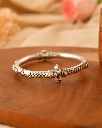 Riddhi Antique Silver Screw - Open Kada - Zirak Silver