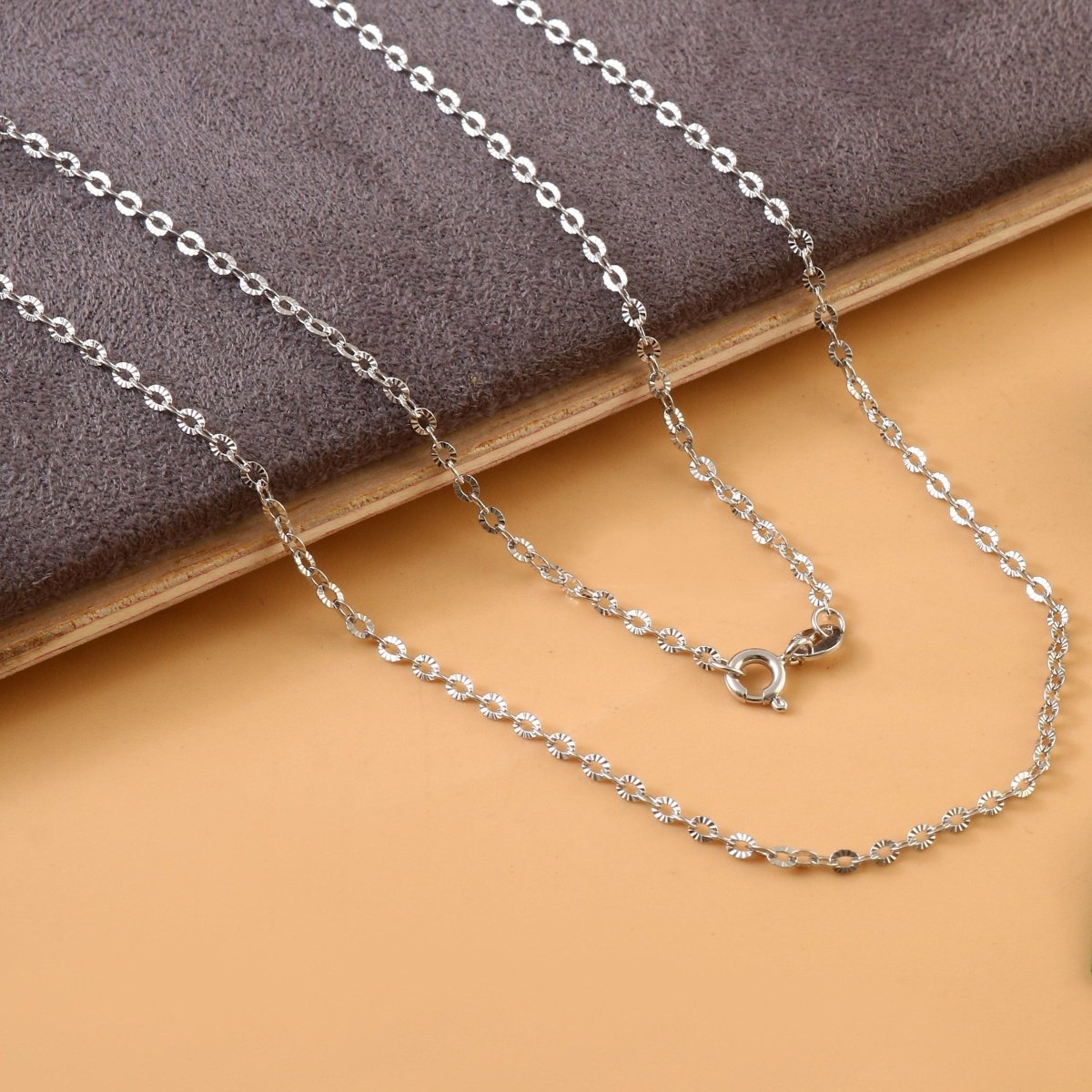 Sterling Silver Floral Cut Chain | 925 Silver Daisy Link Necklace for Women - Zirak Silver