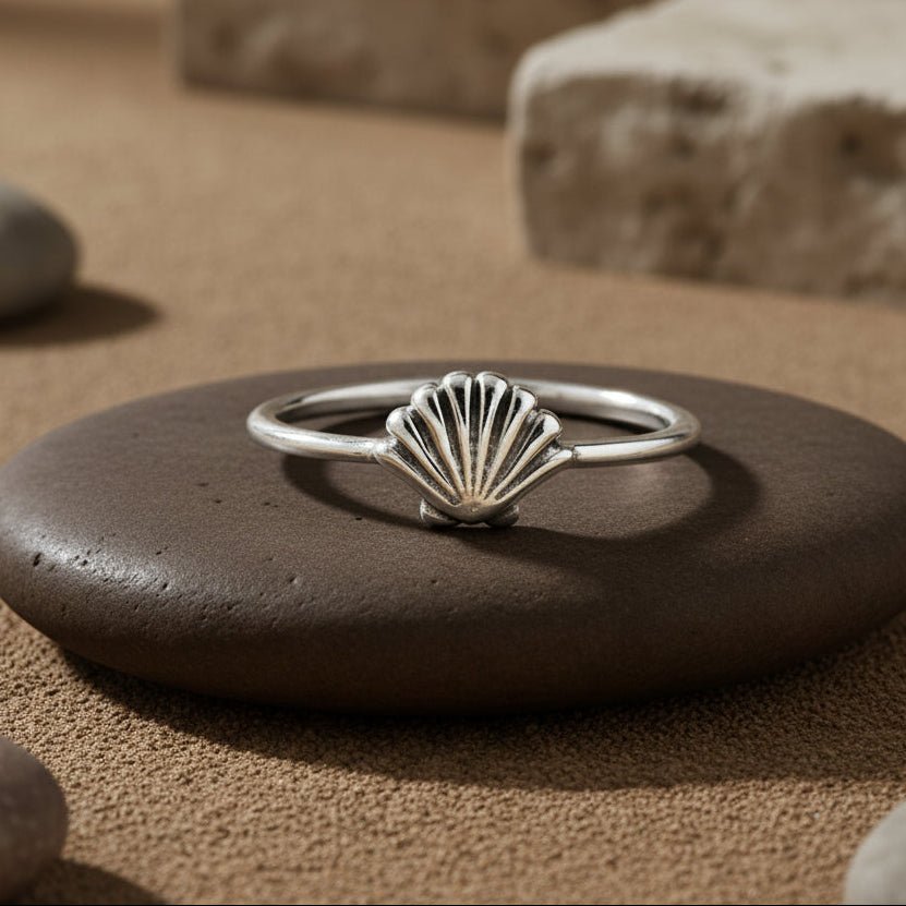 Sterling Silver Shell Motif Ring - Zirak Silver