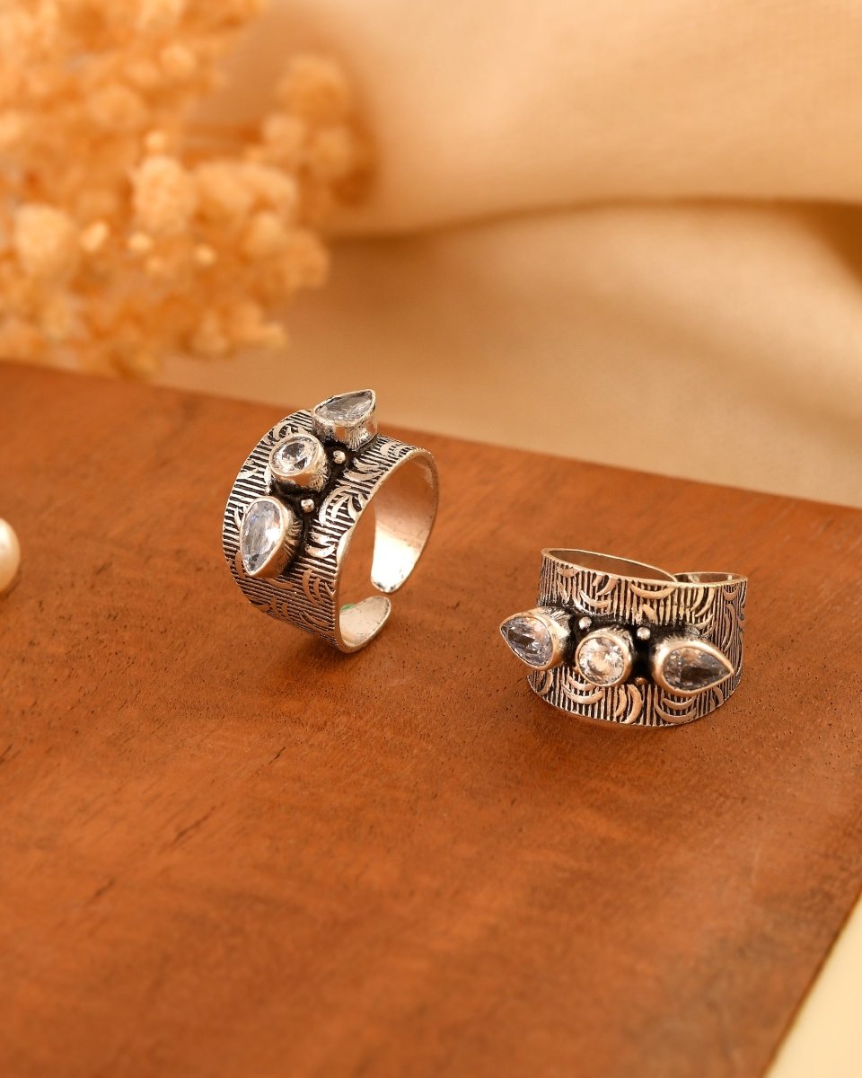 Tarini Wide Band Toe Rings - Zirak Silver