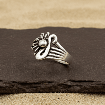 Vintage Oxidized Floral Silver Ring - Zirak Silver