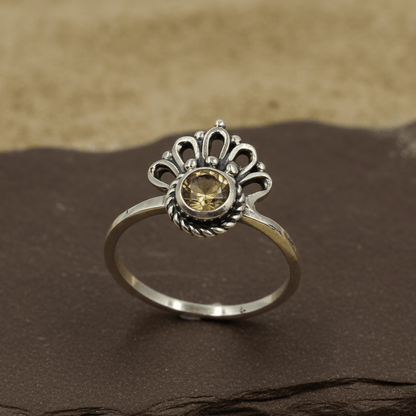 Vintage Oxidized Silver Yellow Stone Crown Ring - Zirak Silver