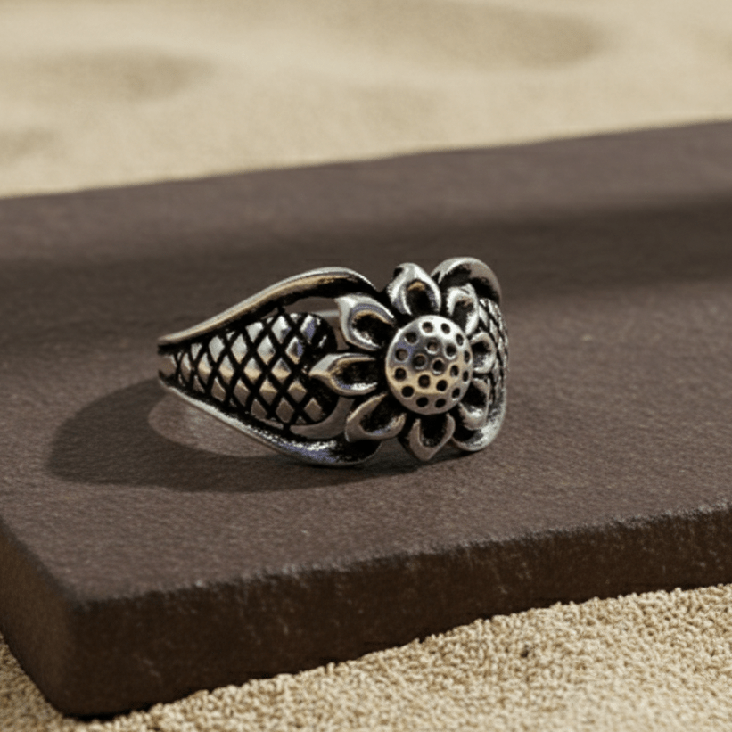 Vintage Sunflower Oxidized Silver Ring - Zirak Silver